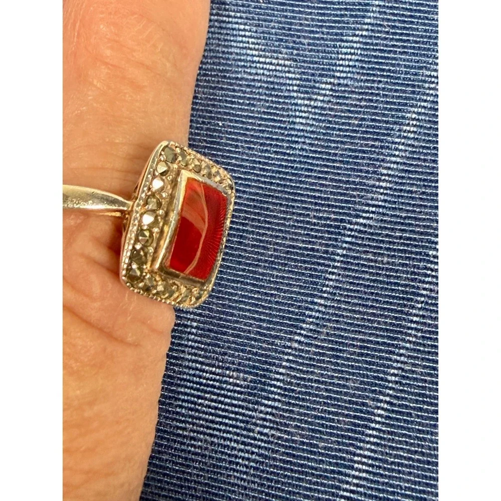 Vintage 925 Sterling Silver Red Stone Marcasite Halo Cocktail Ring Thailand